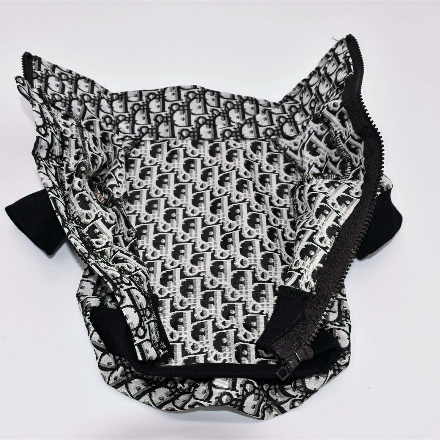 PUPIOR JACKET image 3