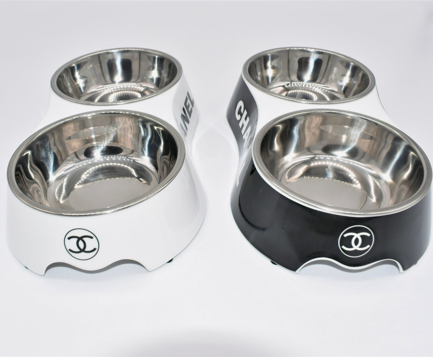 LUXURY DOG FEEDER image 3