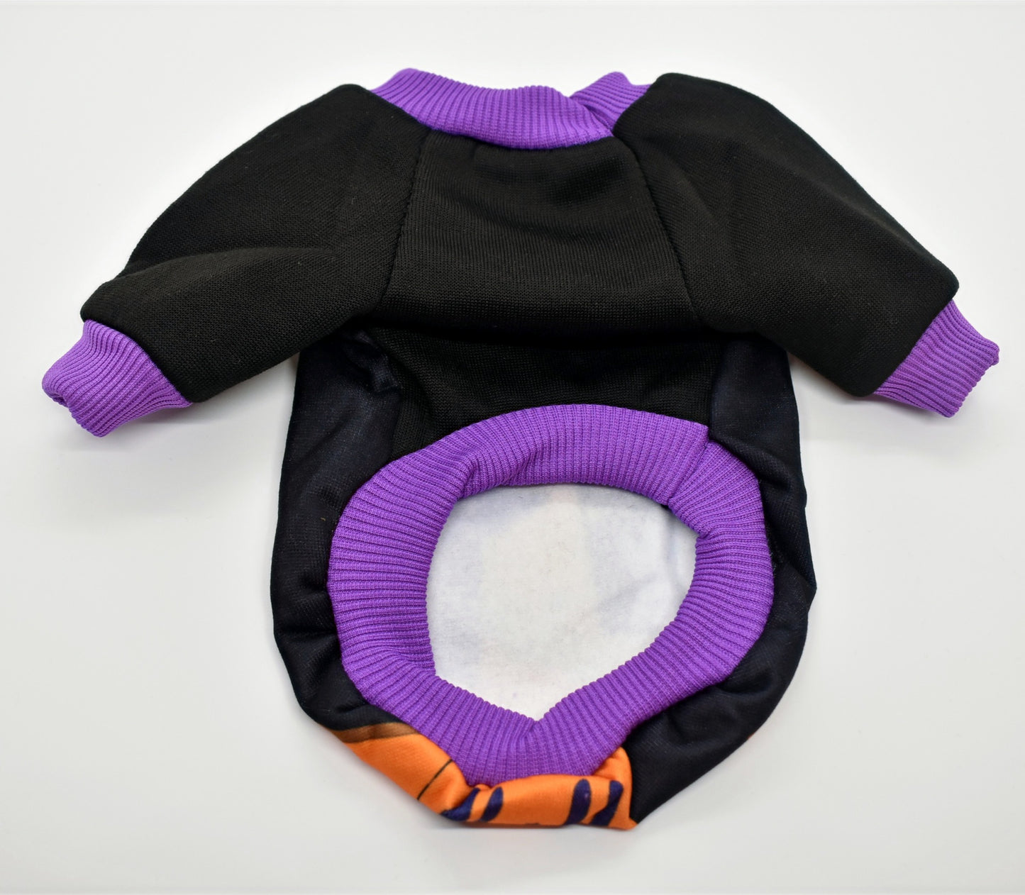 HALLOWEEN NIGHT SWEATER image 1