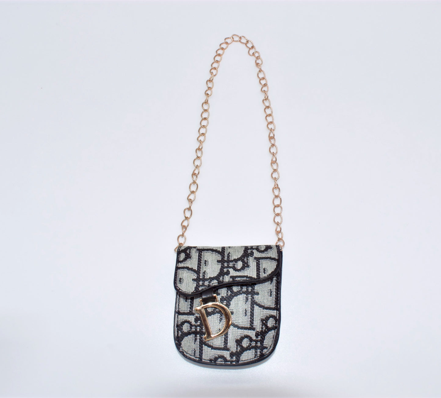 PUPIOR PURSE image 0