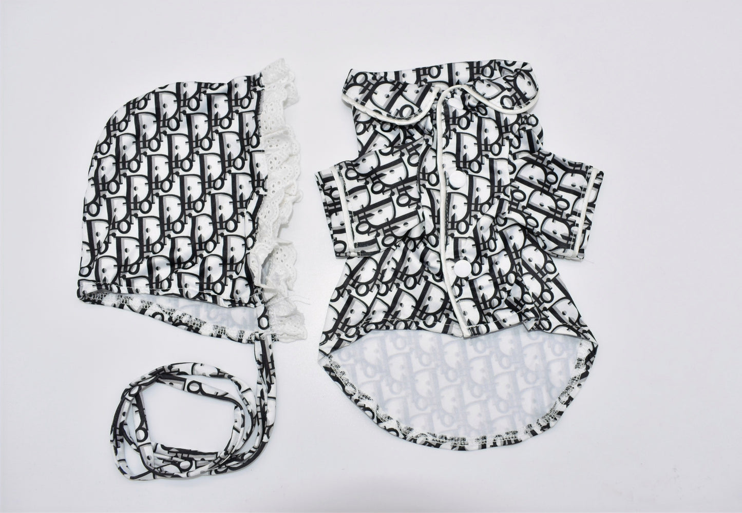 PUPIOR PJ SET W/ RUFFLE HAT image 4