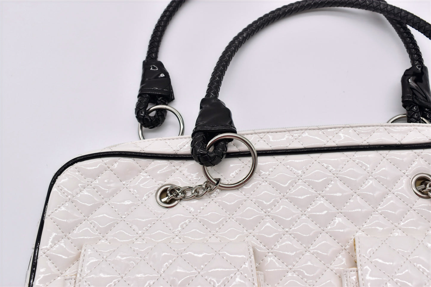 "ELEGANT"PATENT LEATHER CARRIER image 3