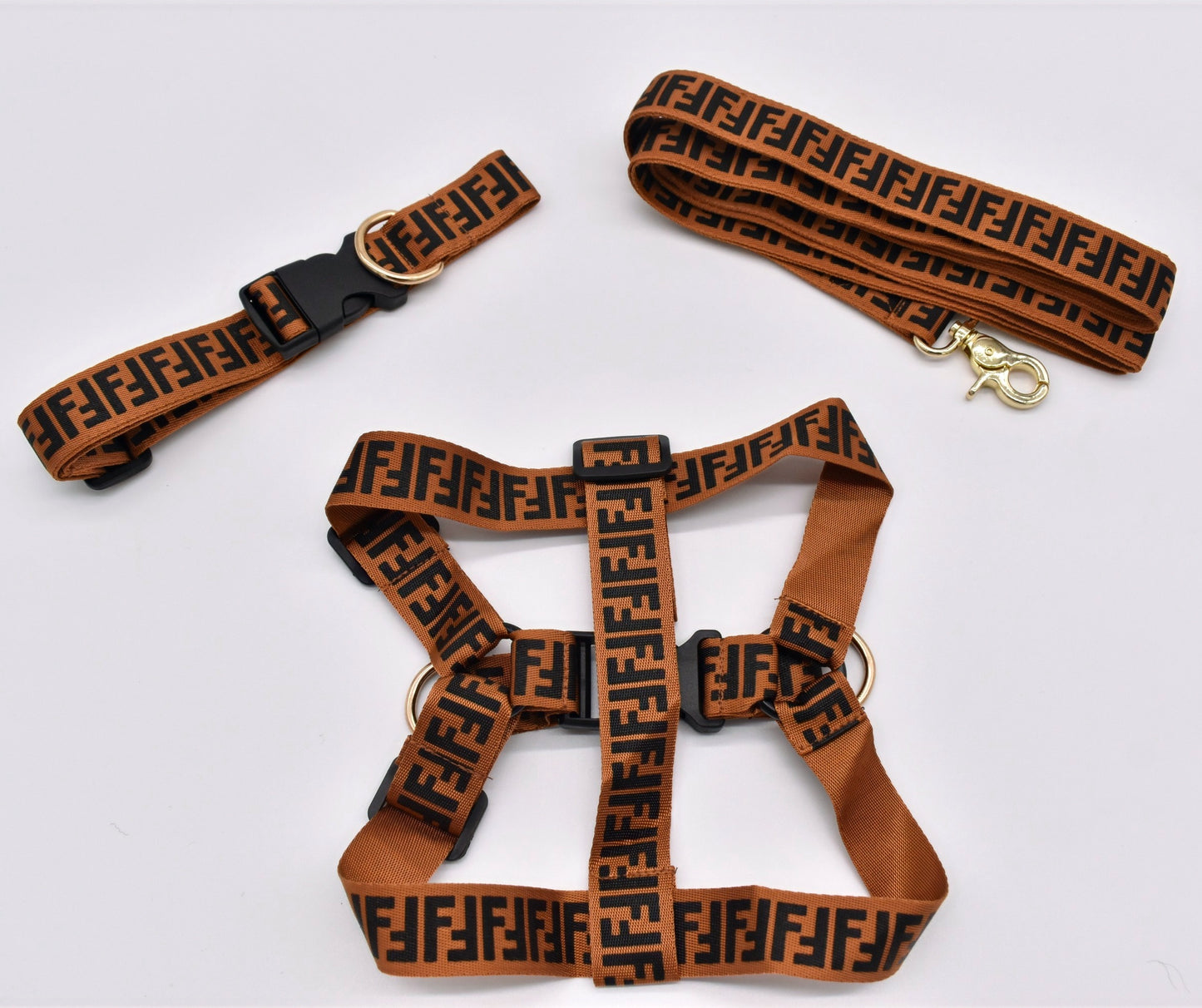 PUPENDI LEASH & HARNESS SET image 0