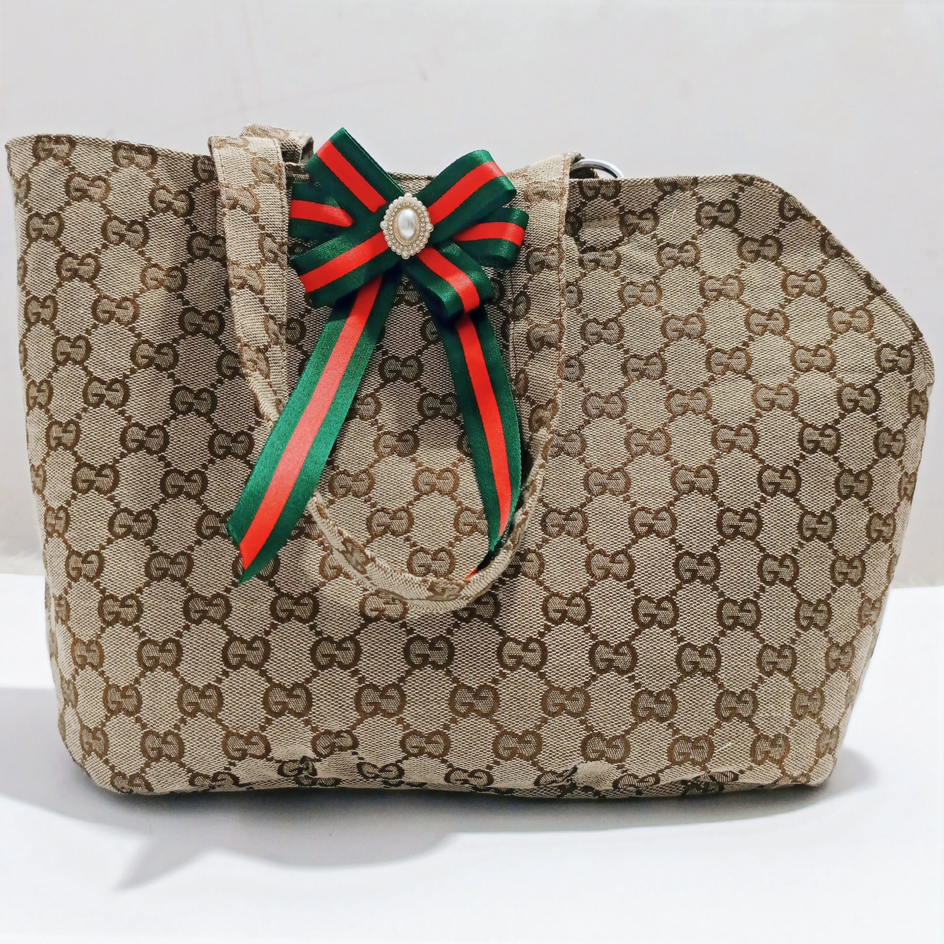 GG RIBBON PURSE CARRIER (BROWN) image 0