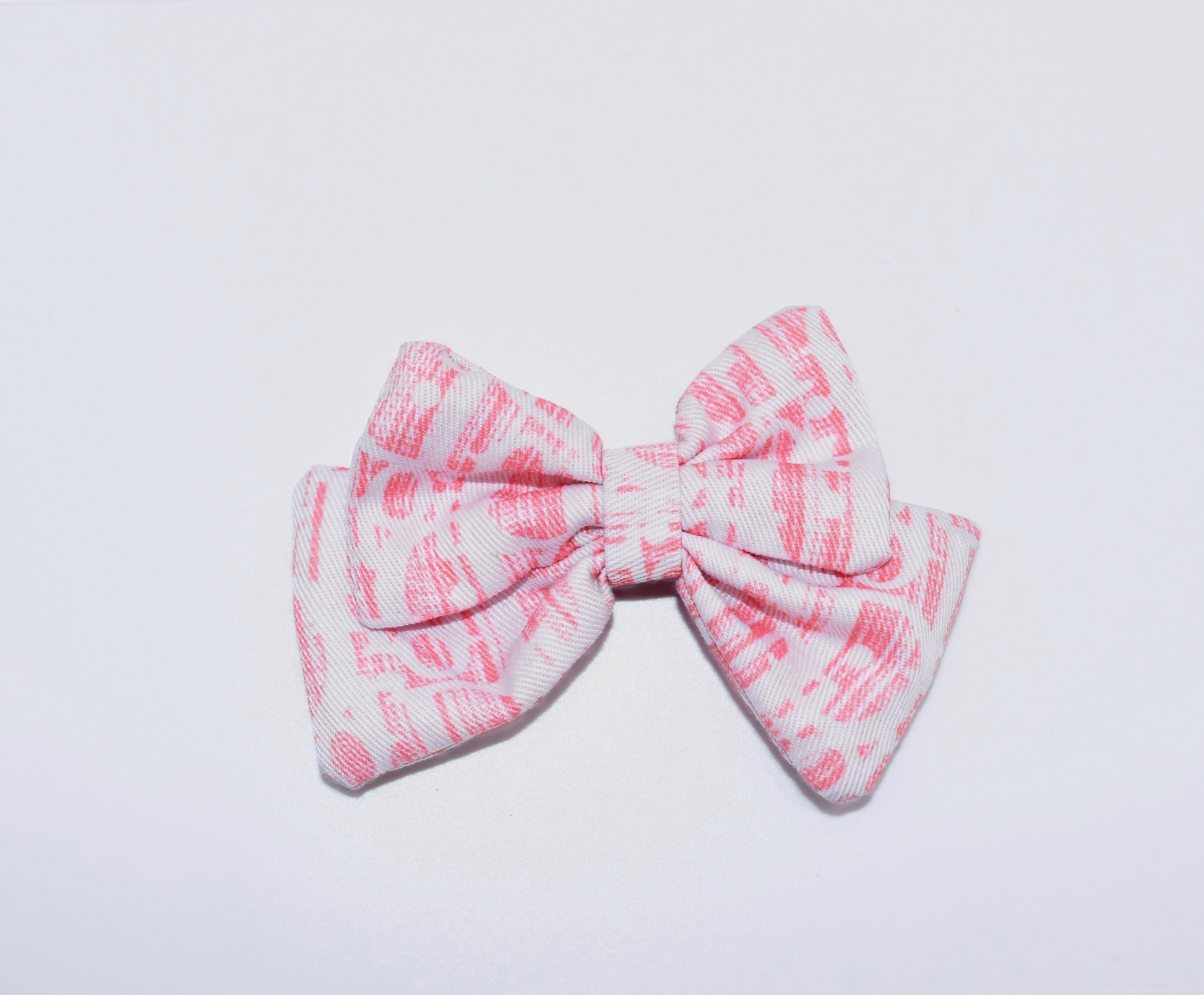 PUPIOR HAIR BOW image 1