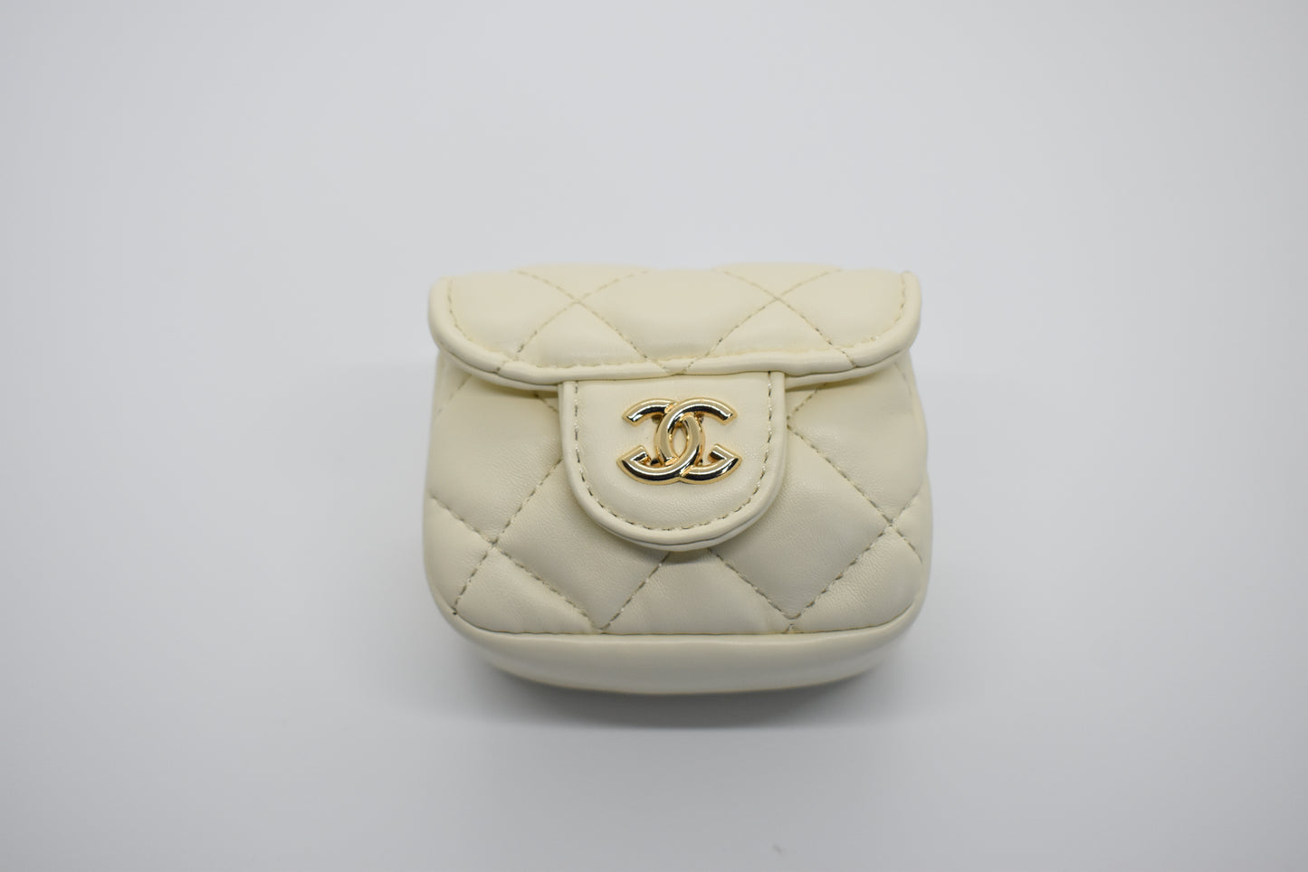 "LUX PUP" DOUBLE C PURSE W/ CHAIN & PIN image 6