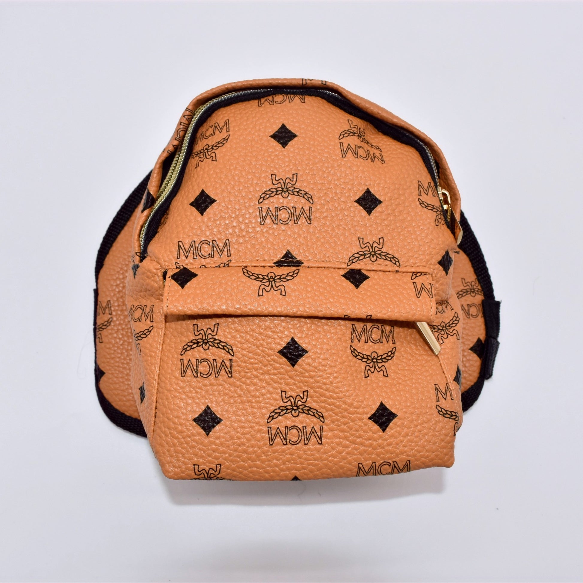 LEATHER BACKPACK image 2