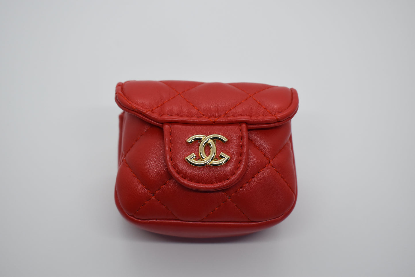 "LUX PUP" DOUBLE C PURSE W/ CHAIN & PIN image 3