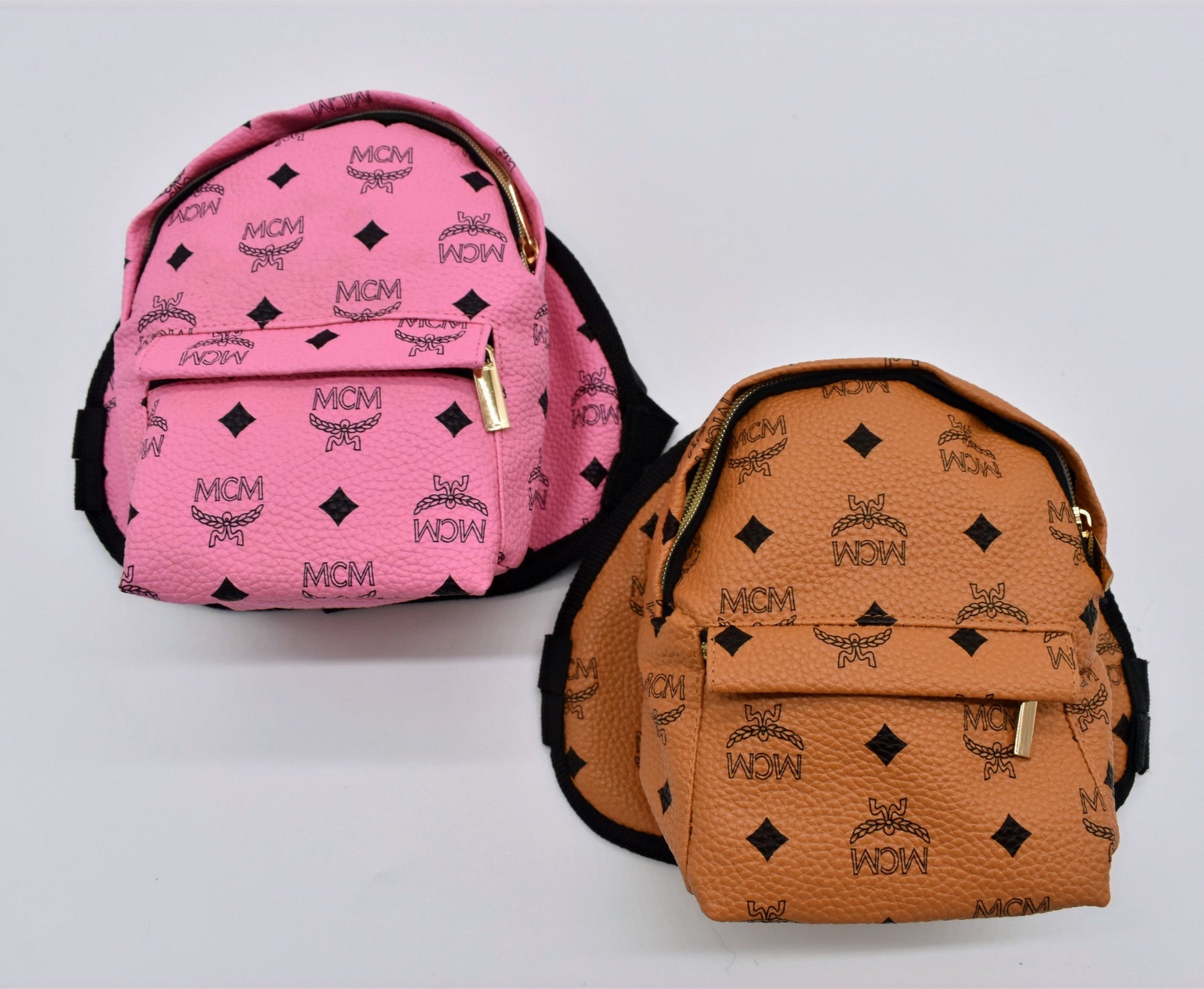 LEATHER BACKPACK image 0